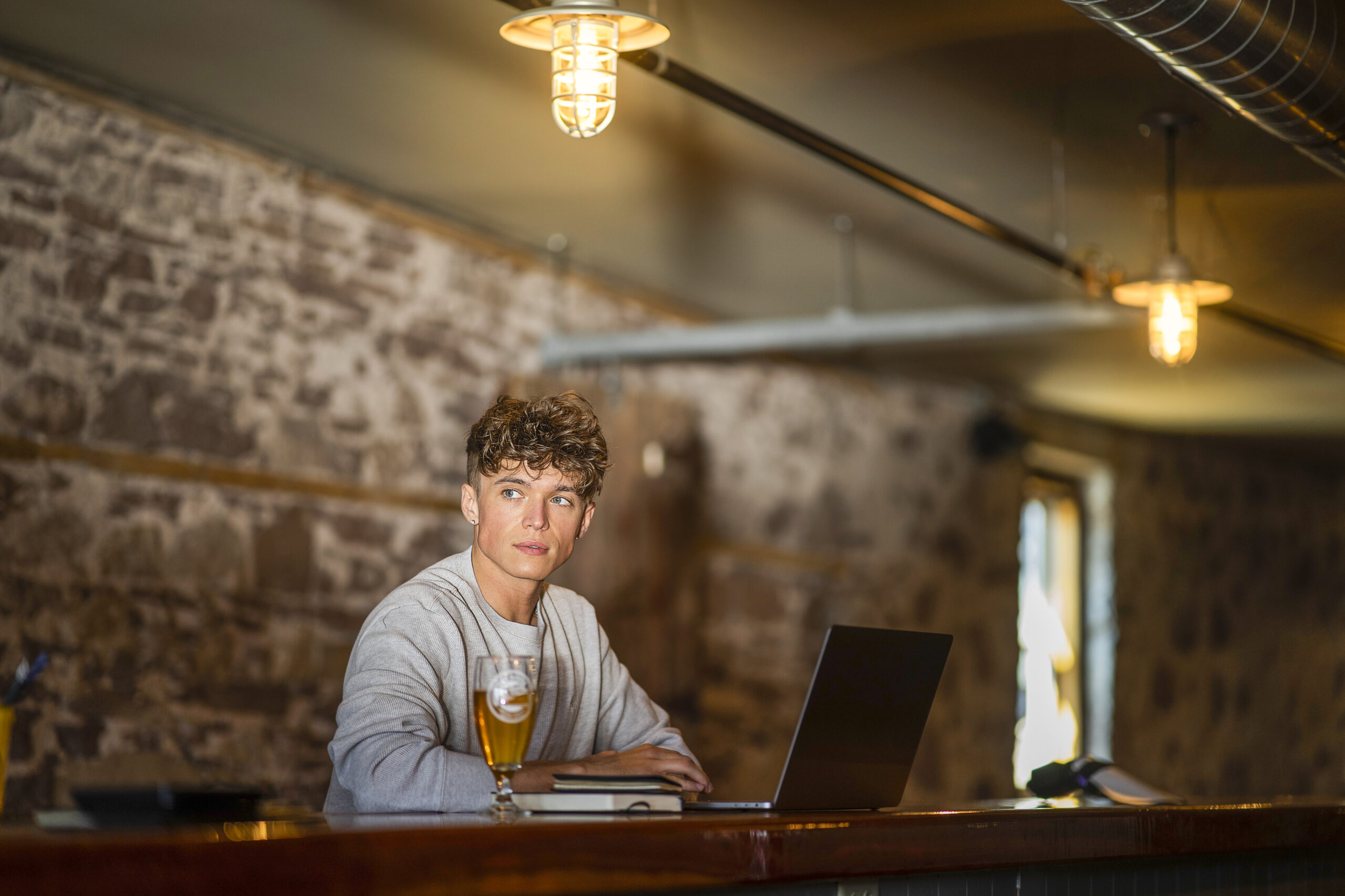 Where to Work Remotely in Marquette Michigan [Our Top 10 Places]